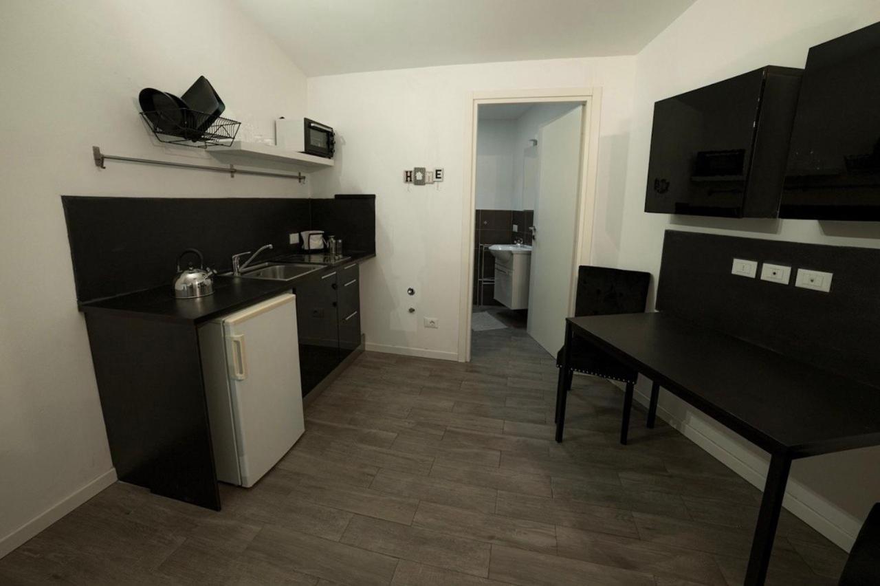 ᗰiki Hoᑌտᗴ Apartment ฟลอเรนซ์ ภายนอก รูปภาพ